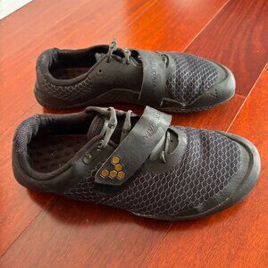 Vivobarefoot 8